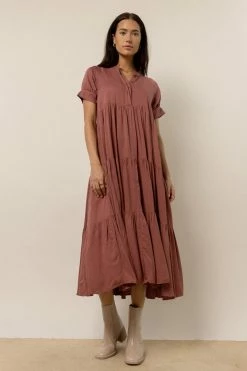 Brand new β Fore Collection Amanda Tiered π Dress In Raisin π Dresses π 7 Fore Collection Amanda Tiered Dress In Raisin Dresses