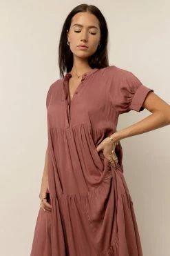 Brand new β Fore Collection Amanda Tiered π Dress In Raisin π Dresses π 9 Fore Collection Amanda Tiered Dress In Raisin Dresses