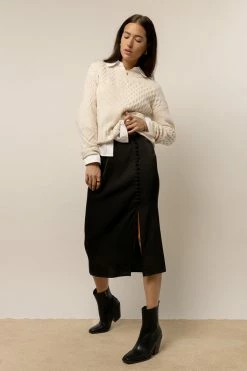 TEA N ROSE Ari Knitted Sweater - FINAL SALE