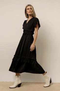 WORUI New Arrivals Willa Ruffle Dress In Black