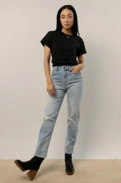 WORUI Selena Rolled Sleeve Shirt In Black