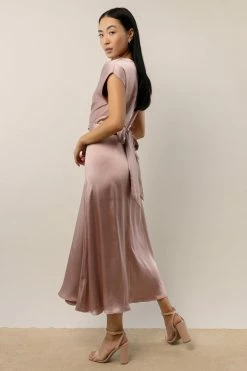 WORUI Rosalind Midi Dress In Mauve Dresses