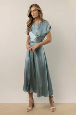 WORUI Rosalind Midi Dress In Blue Dresses