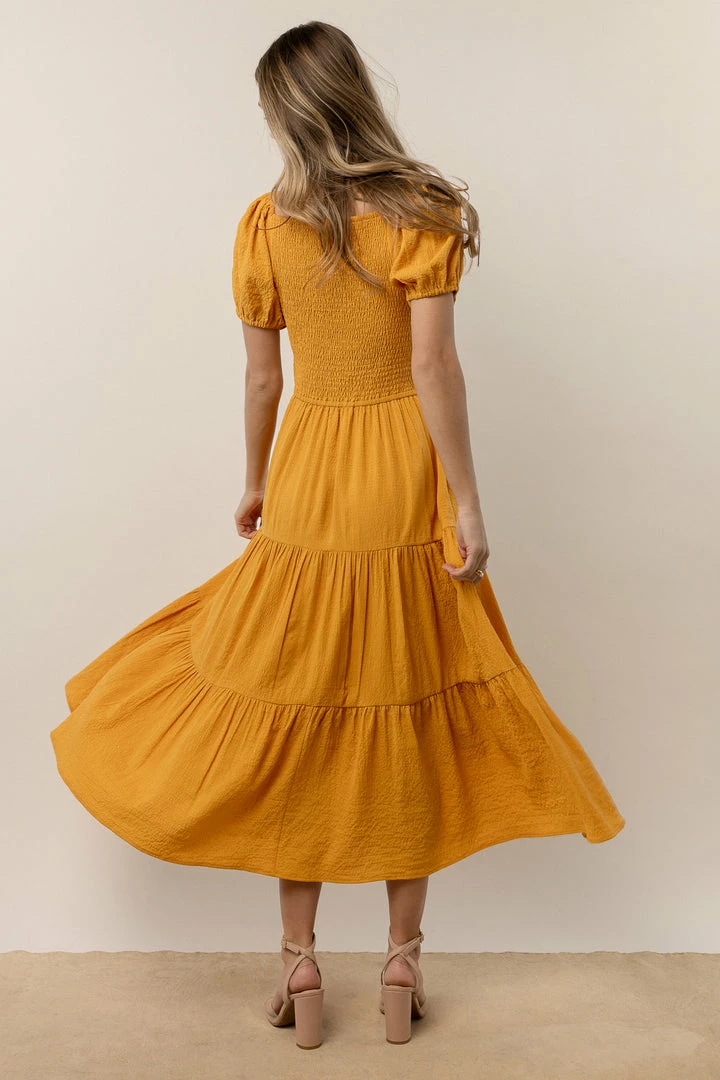 Brand new 👍 WORUI Gemma Midi 👗 Dress In Yellow - FINAL SALE 🎁 3 WORUI Gemma Midi Dress In Yellow - FINAL SALE