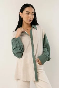 LUMIERE Kiki Color Block Top In Green New Arrivals