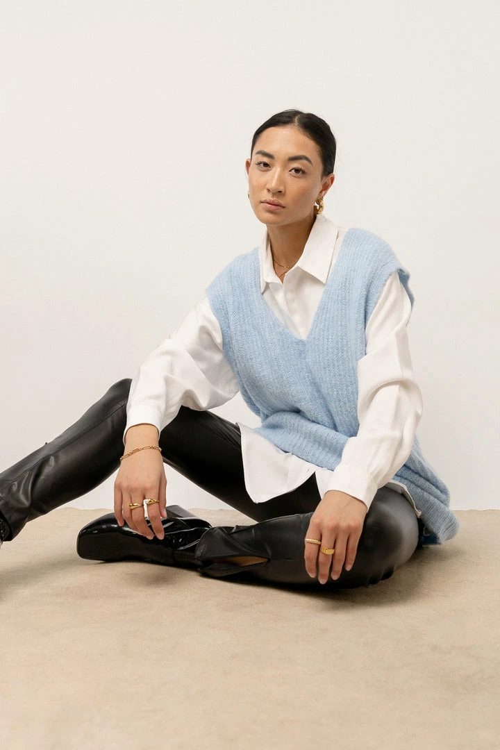 Best reviews of π Vero Moda Libbie Sweater Vest In Blue - FINAL SALE π₯° 4 Vero Moda Libbie Sweater Vest In Blue - FINAL SALE