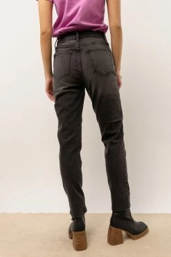 CELLO JEANS Bohme Mom Jeans In Black - FINAL SALE