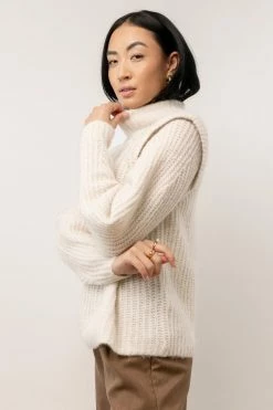 New Arrivals Vero Moda Trinity Sweater