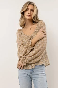 WELLMADE INC Xena Floral Blouse Tops
