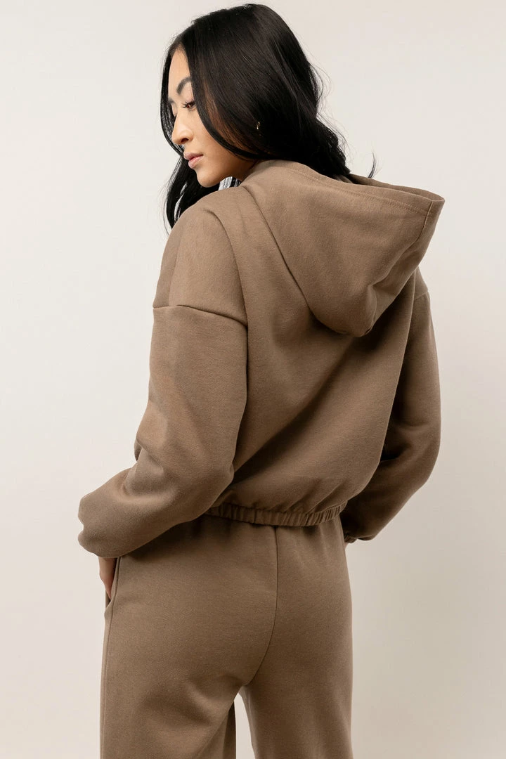 Outlet ๐คฉ Vero Moda Dinah Pullover In Brown ๐ 2 Vero Moda Dinah Pullover In Brown