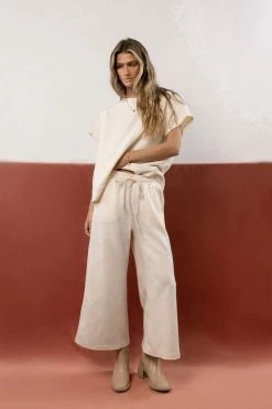 SEE AND BE SEEN Tops Sonia Top In Cream