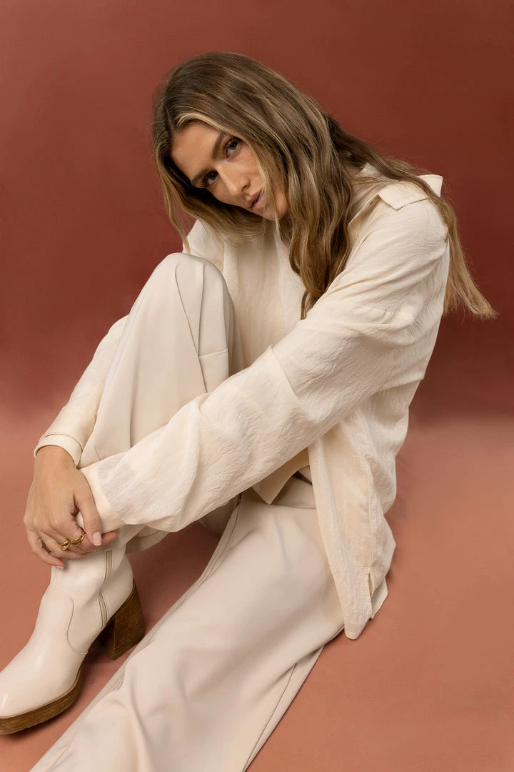 Discount ๐ฅ FUN 2 FUN New Arrivals Carmen Button Up In Ivory ๐ 2 FUN 2 FUN New Arrivals Carmen Button Up In Ivory