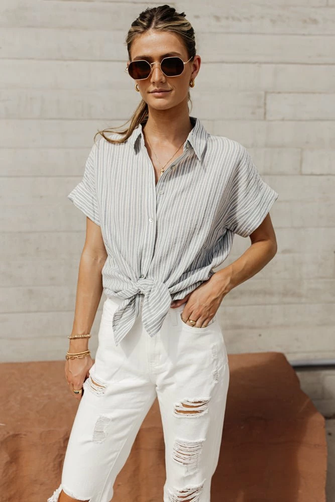 Cheap π FUN 2 FUN Jacqueline Button Down Blouse - FINAL SALE 𧨠4 FUN 2 FUN Jacqueline Button Down Blouse - FINAL SALE