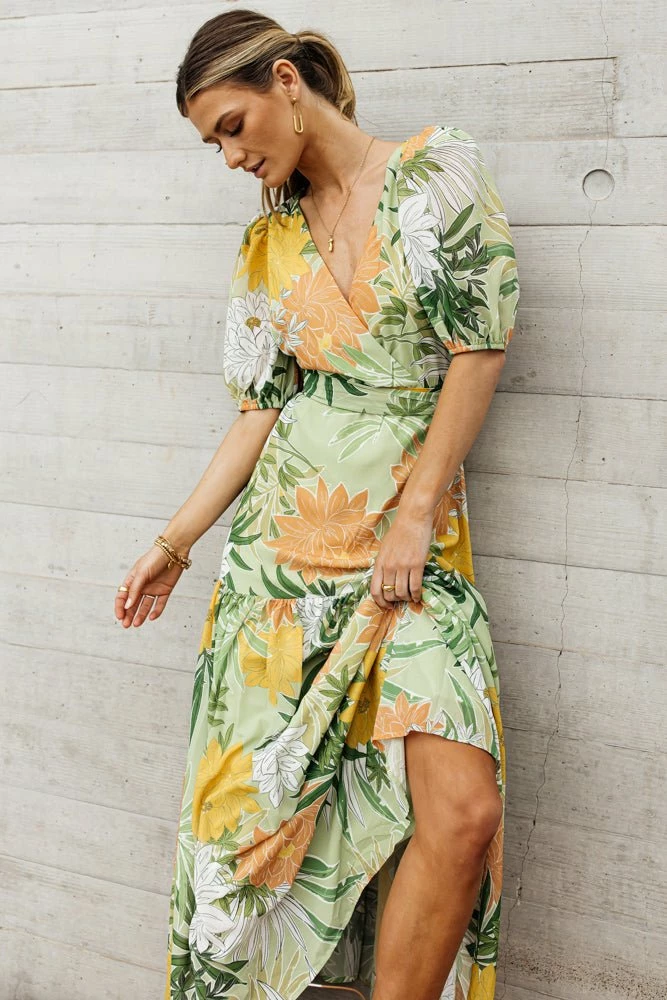 Wholesale 🌟 Flying Tomato Lucy Floral 👗 Dress - FINAL SALE 🤩 12 Flying Tomato Lucy Floral Dress - FINAL SALE