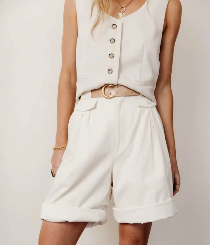 Buy ๐ CRESCENT Tonia Shorts In Oatmeal - FINAL SALE ๐ฏ 6 CRESCENT Tonia Shorts In Oatmeal - FINAL SALE