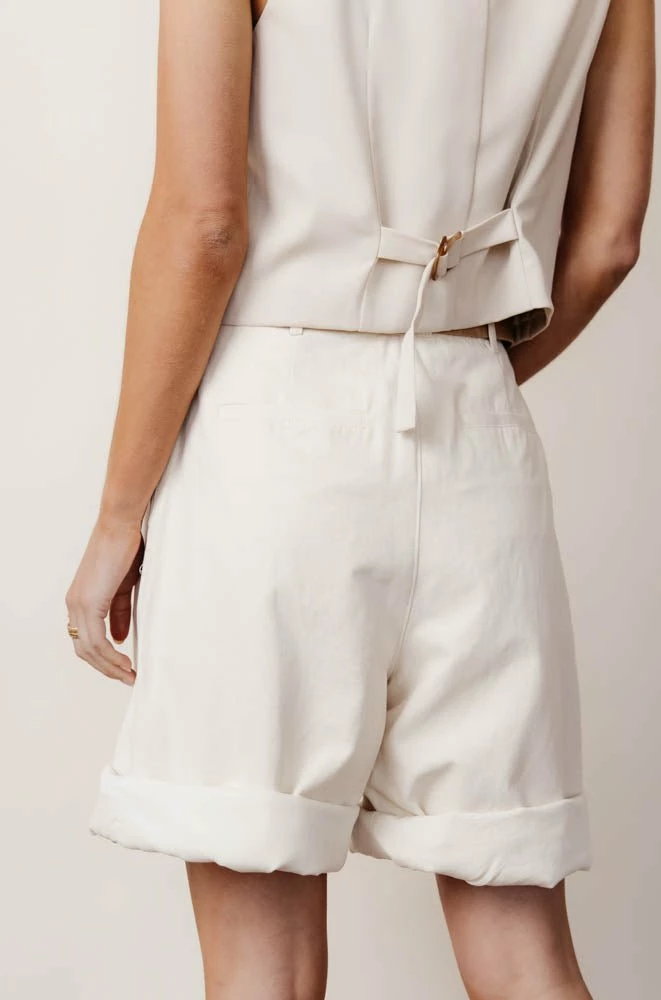 Buy ๐ CRESCENT Tonia Shorts In Oatmeal - FINAL SALE ๐ฏ 3 CRESCENT Tonia Shorts In Oatmeal - FINAL SALE