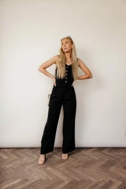 AARON & AMBER Joan Vest In Black - FINAL SALE