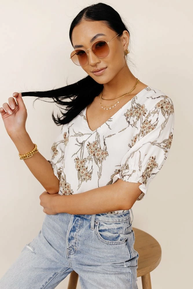 Discount 🤩 FUN 2 FUN Madeleine Floral Blouse - FINAL SALE ⭐ 3 FUN 2 FUN Madeleine Floral Blouse - FINAL SALE