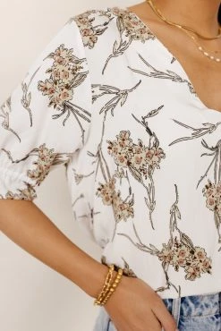 Discount 🤩 FUN 2 FUN Madeleine Floral Blouse - FINAL SALE ⭐ 20 FUN 2 FUN Madeleine Floral Blouse - FINAL SALE