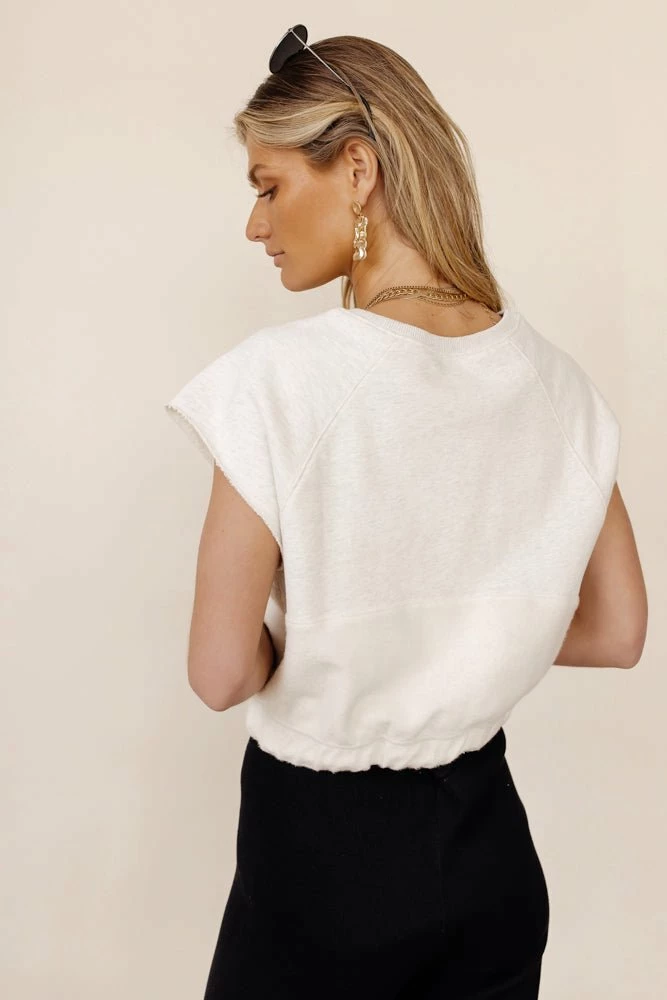 Flash Sale βοΈ WORUI Kelsey Graphic Top - FINAL SALE π₯ 3 WORUI Kelsey Graphic Top - FINAL SALE