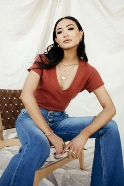 WORUI Naia V Neck Tee - FINAL SALE