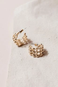 JOYFUL JEWELRY Jennica Huggie Earrings In Gold