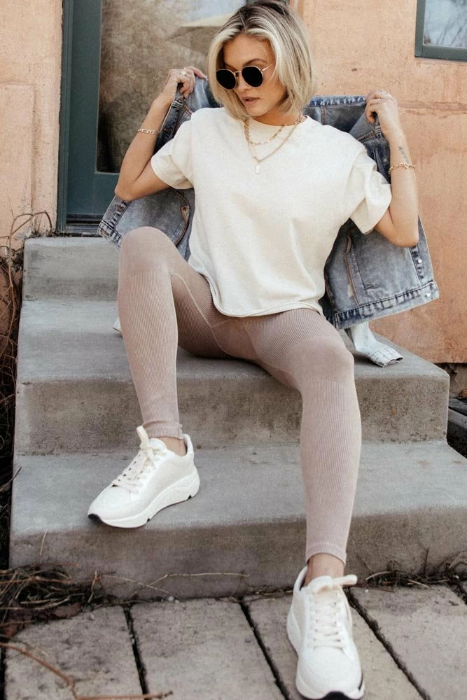 Best Pirce 😉 THREAD AND SUPPLY Buffy Boxy Cropped Top - FINAL SALE 👏 5 THREAD AND SUPPLY Buffy Boxy Cropped Top - FINAL SALE