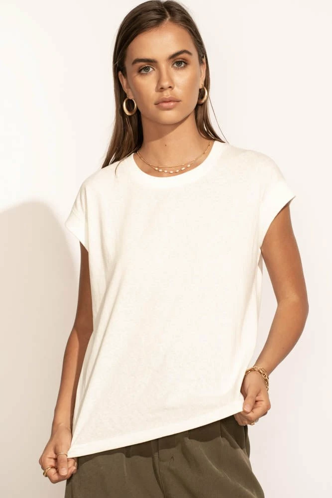 Wholesale ๐ SINA Arlo Top In White - FINAL SALE โจ 3 SINA Arlo Top In White - FINAL SALE