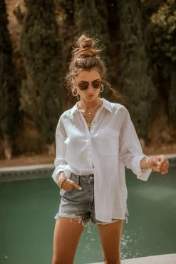 FUN 2 FUN Larissa Button Down Blouse In White - FINAL SALE