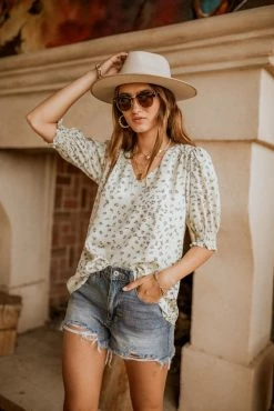 WELLMADE INC Martina Floral Blouse - FINAL SALE
