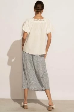 Budget π PROMESA Kate Floral π Skirt - FINAL SALE β¨ 13 PROMESA Kate Floral Skirt - FINAL SALE