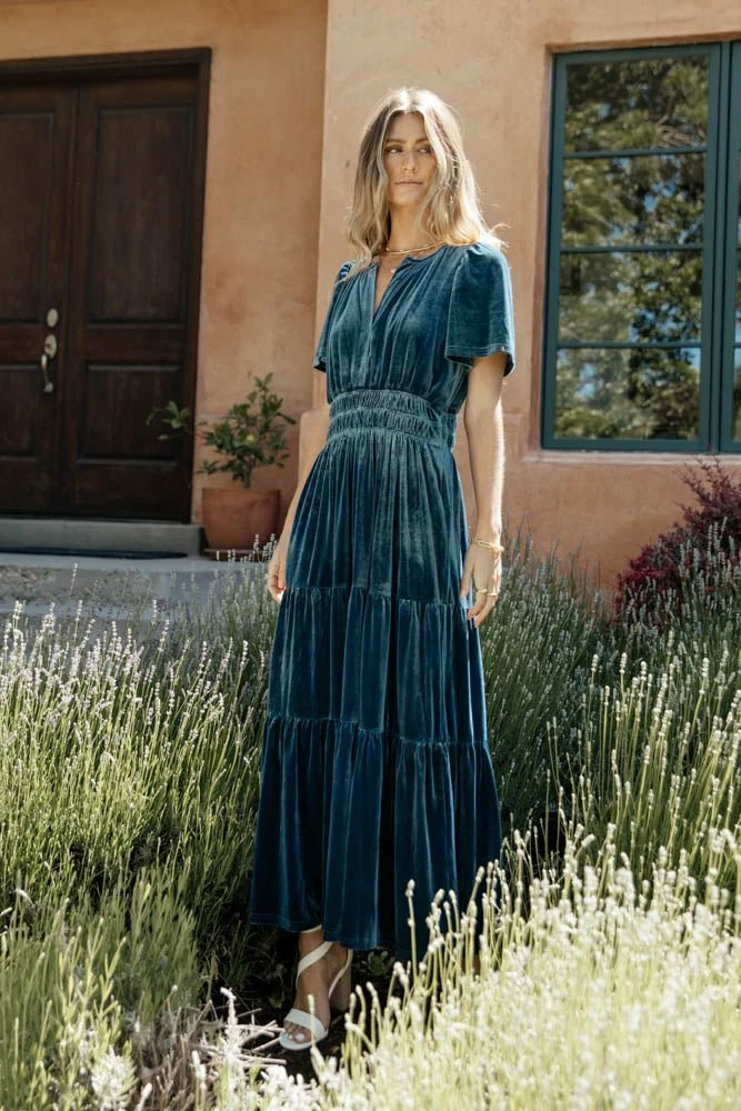 Deals π SEE AND BE SEEN Marlowe Velvet π Dress In Blue π 4 SEE AND BE SEEN Marlowe Velvet Dress In Blue