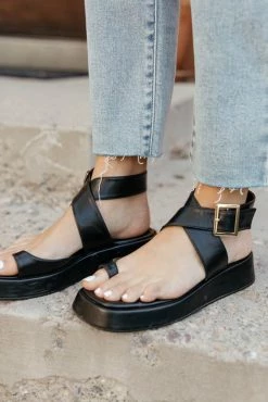 BEAST FASHION Shoes Camila Sandals In Black