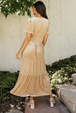 New π SEE AND BE SEEN Marlowe Velvet π Dress In Champagne β¨ 13 SEE AND BE SEEN Marlowe Velvet Dress In Champagne