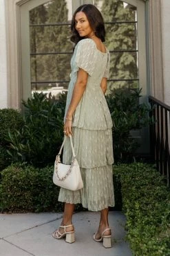 Top 10 π WELLMADE INC π Dresses Hallie Midi π Dress In Sage π 10 WELLMADE INC Dresses Hallie Midi Dress In Sage