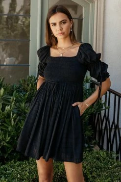 Outlet π Mustard Seed Reagan Mini π Dress In Black - FINAL SALE π― 10 Mustard Seed Reagan Mini Dress In Black - FINAL SALE