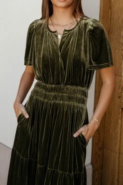 SEE AND BE SEEN Marlowe Velvet Dress In Green