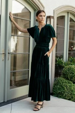 SEE AND BE SEEN Marlowe Velvet Dress In Emerald