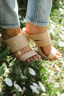BEAST FASHION Talisha Heels In Nude