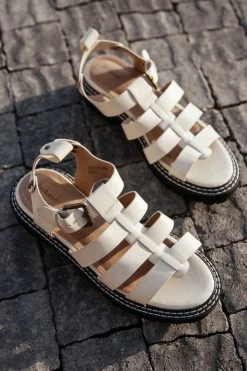 BEAST FASHION Shoes Milagros Sandals