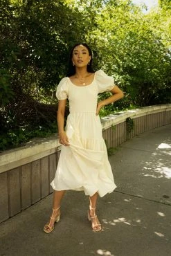 Cheap ๐งจ WORUI ๐ Dresses Gemma Midi ๐ Dress In Cream ๐ 10 WORUI Dresses Gemma Midi Dress In Cream