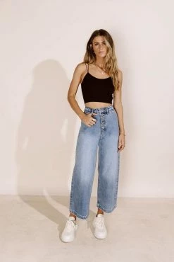 DYNAMIC FASHION Talah Ribbed Tank Top In Black Tops