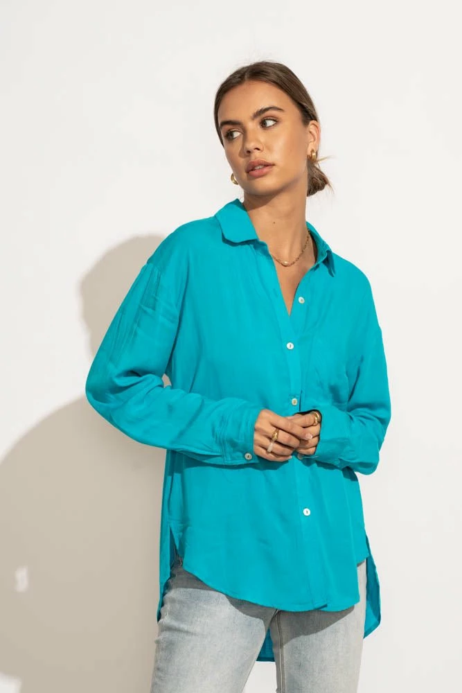 Brand new ๐ MILLIBON POLYMOND DK INC Georgie Button Down Top In Blue - FINAL SALE ๐ 3 MILLIBON POLYMOND DK INC Georgie Button Down Top In Blue - FINAL SALE