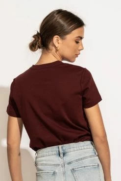 Coupon β WORUI Mckenna Tee π Shirt In Maroon π€© 13 WORUI Mckenna Tee Shirt In Maroon
