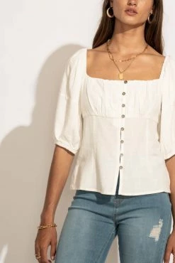 AEMI AND CO Delani Blouse In White - FINAL SALE