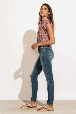 Discount π LOVE STITCH Clothing Illustrated Chelsea Floral Blouse - FINAL SALE π 12 LOVE STITCH Clothing Illustrated Chelsea Floral Blouse - FINAL SALE