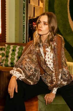 Flying Tomato Benji Button Down