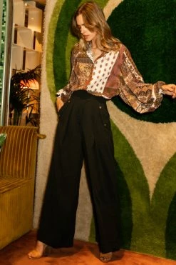 Flying Tomato Benji Button Down