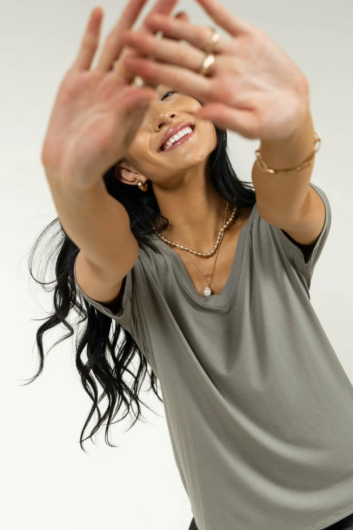 Promo βοΈ LIME N CHILI Essentials V Neck Tee In Light Olive - FINAL SALE 𧨠1 LIME N CHILI Essentials V Neck Tee In Light Olive - FINAL SALE