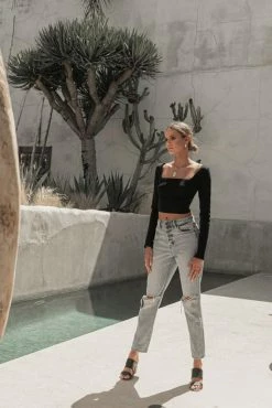 Coupon 🤩 LE LIS Nadia Tie Back Top In Black - FINAL SALE 😍 9 LE LIS Nadia Tie Back Top In Black - FINAL SALE